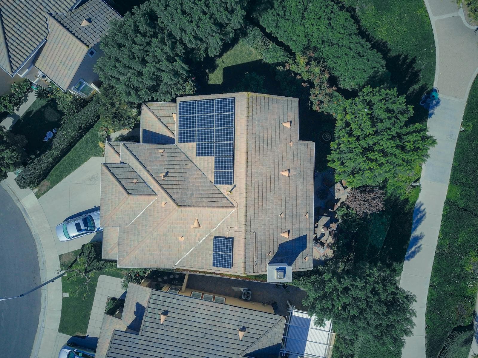 Aerial view of a South Florida suburban neighborhood where PACE and Ygrene assessments were sold door-to-door